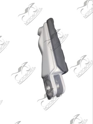 ESTRIBERA DELANTERA IZQUIERDA BMW F 900 R 2020-2024 — imagen 2